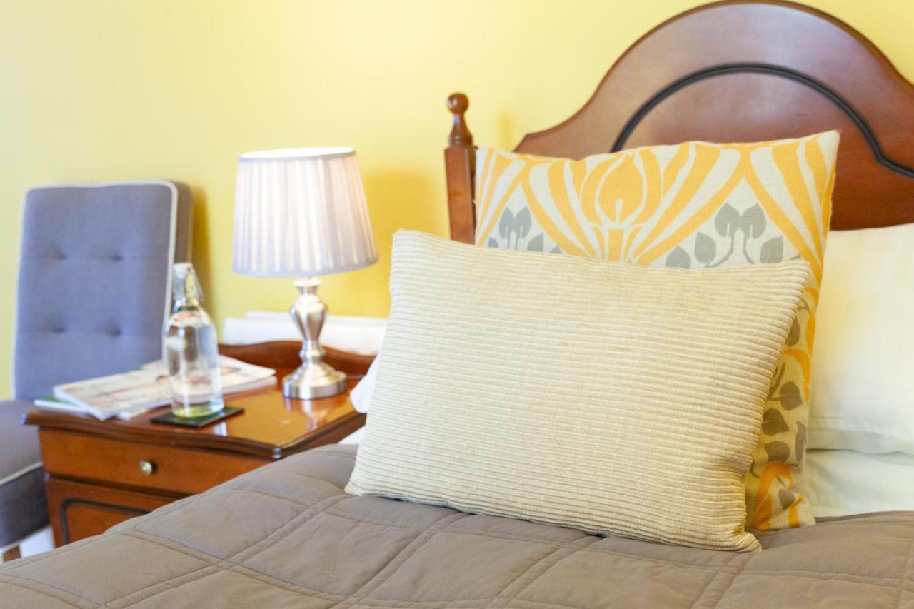 Shelleven Guest House Бангор Экстерьер фото